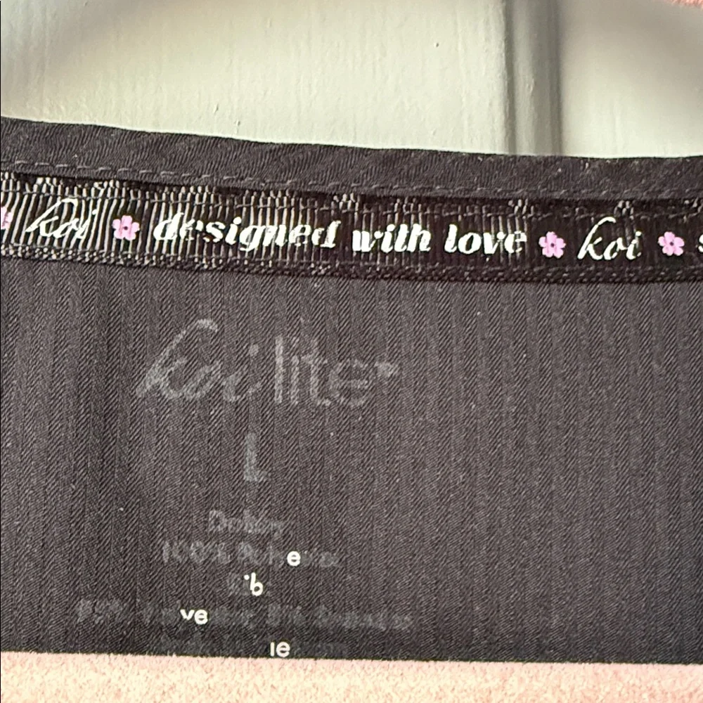 Koi Black Short Sleeve Top with Zipper and Pockets - Picture 2 of 6